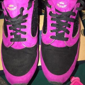 Ladies juicy Couture sneakers